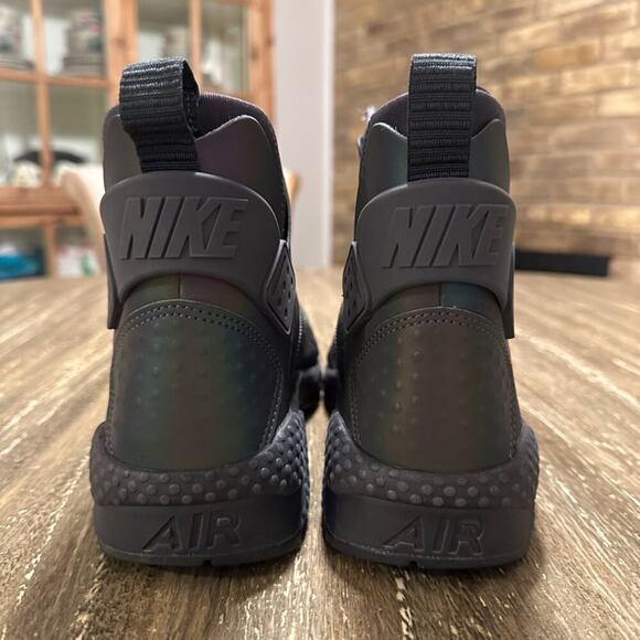 Women's Nike Huarache Run Mid Premium 'Iridescent' Sneakers, Size 8 - Picture 9 of 13